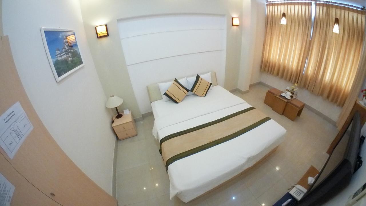 Cat Huy Hotel Хошимин Экстерьер фото